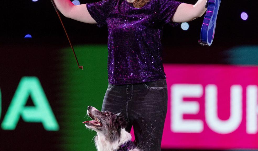 Lorna and Nora Crufts heelwork to music winner